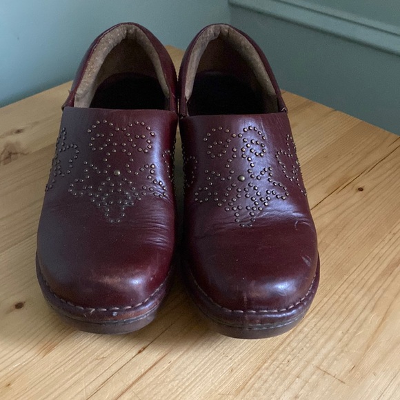 Arita Studded Clogs - Picture 2 of 8